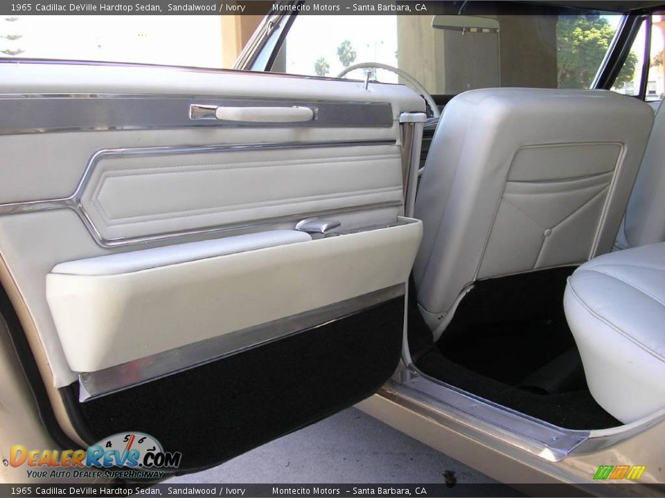 1965 Cadillac DeVille Hardtop Sedan Sandalwood / Ivory Photo #34