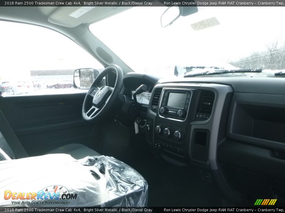 2018 Ram 2500 Tradesman Crew Cab 4x4 Bright Silver Metallic / Black/Diesel Gray Photo #10