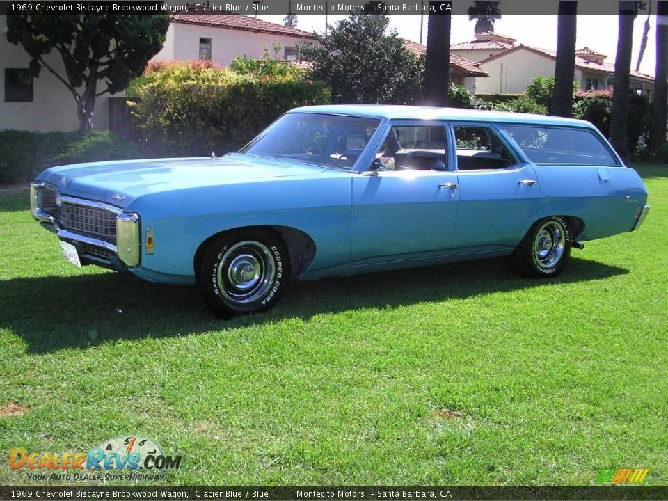 1969 Chevrolet Biscayne Brookwood Wagon Glacier Blue / Blue Photo #3