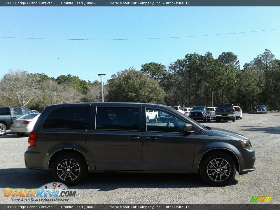 2018 Dodge Grand Caravan SE Granite Pearl / Black Photo #6
