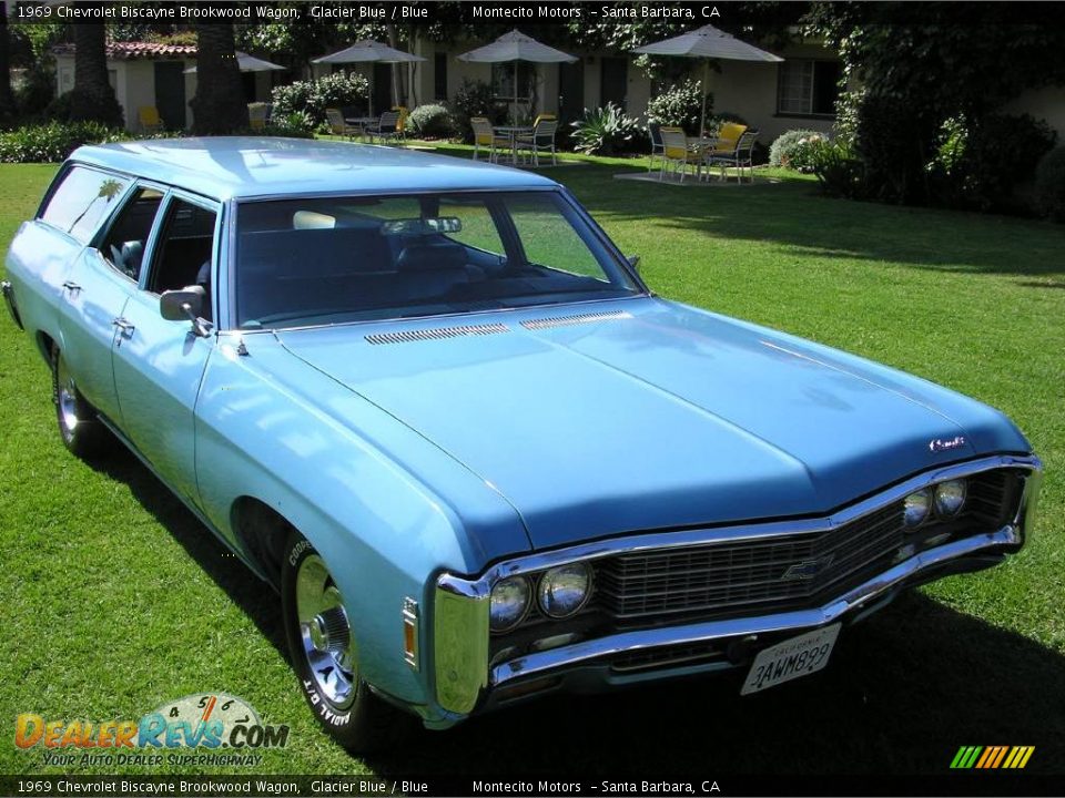 1969 Chevrolet Biscayne Brookwood Wagon Glacier Blue / Blue Photo #8