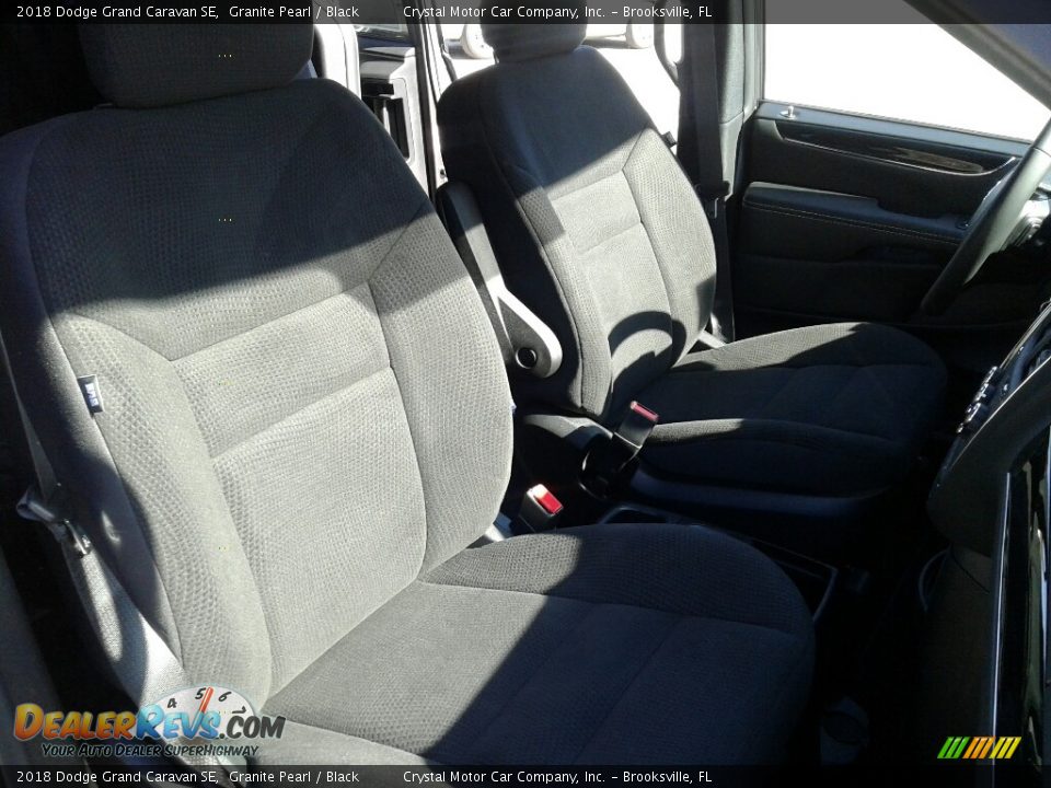 2018 Dodge Grand Caravan SE Granite Pearl / Black Photo #12