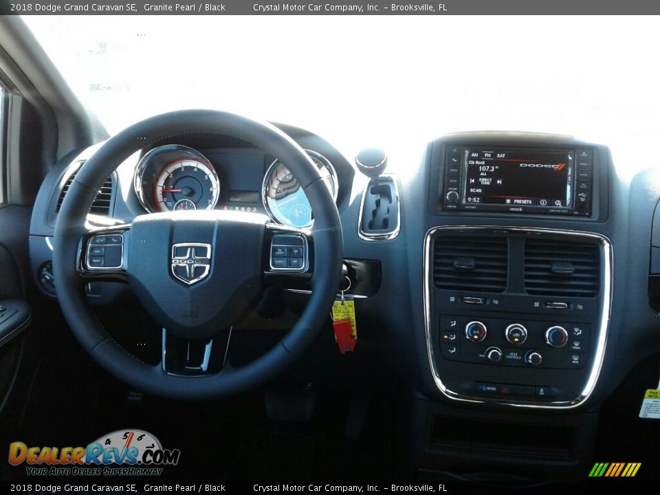 2018 Dodge Grand Caravan SE Granite Pearl / Black Photo #13