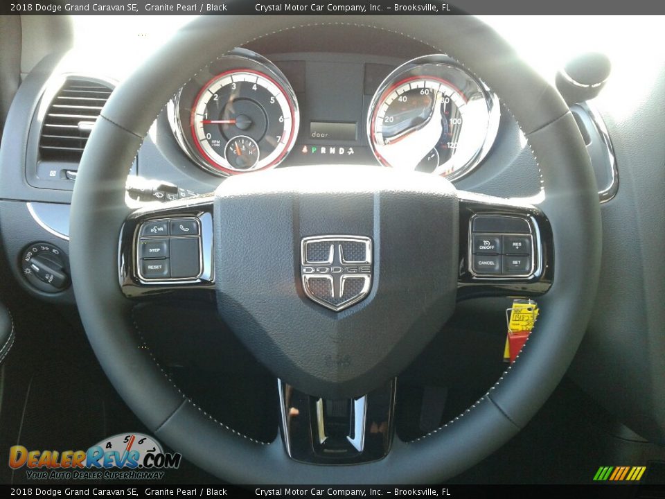 2018 Dodge Grand Caravan SE Granite Pearl / Black Photo #14