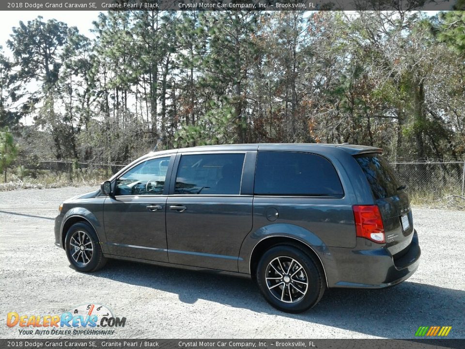 2018 Dodge Grand Caravan SE Granite Pearl / Black Photo #3