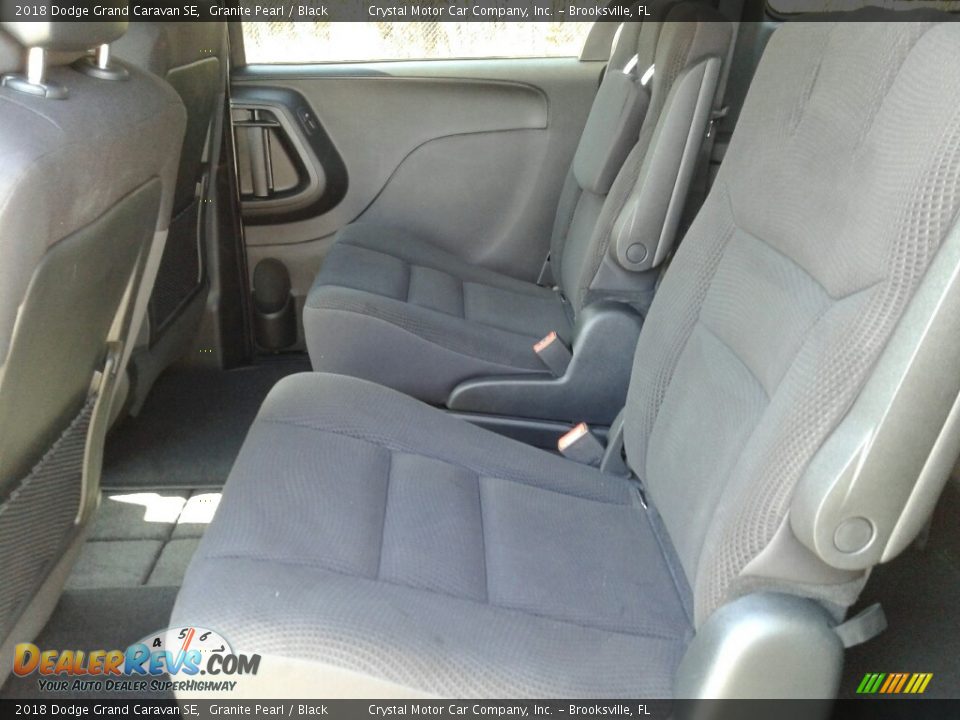2018 Dodge Grand Caravan SE Granite Pearl / Black Photo #10