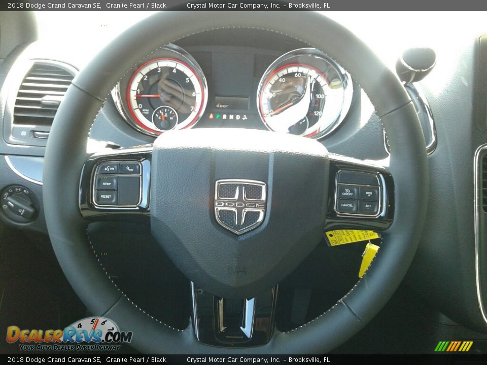 2018 Dodge Grand Caravan SE Granite Pearl / Black Photo #14