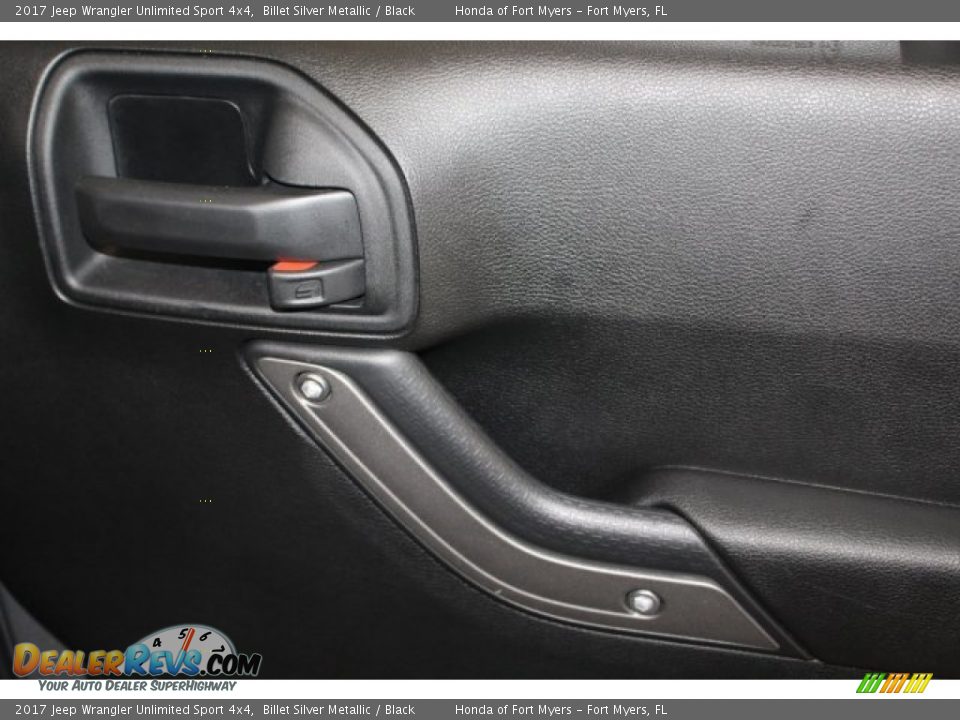 2017 Jeep Wrangler Unlimited Sport 4x4 Billet Silver Metallic / Black Photo #30