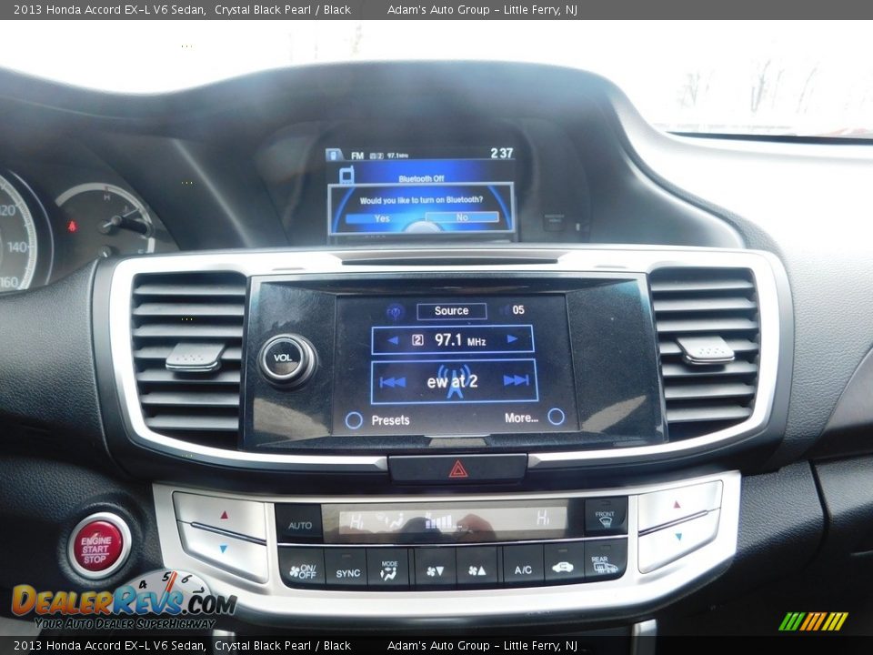 2013 Honda Accord EX-L V6 Sedan Crystal Black Pearl / Black Photo #33