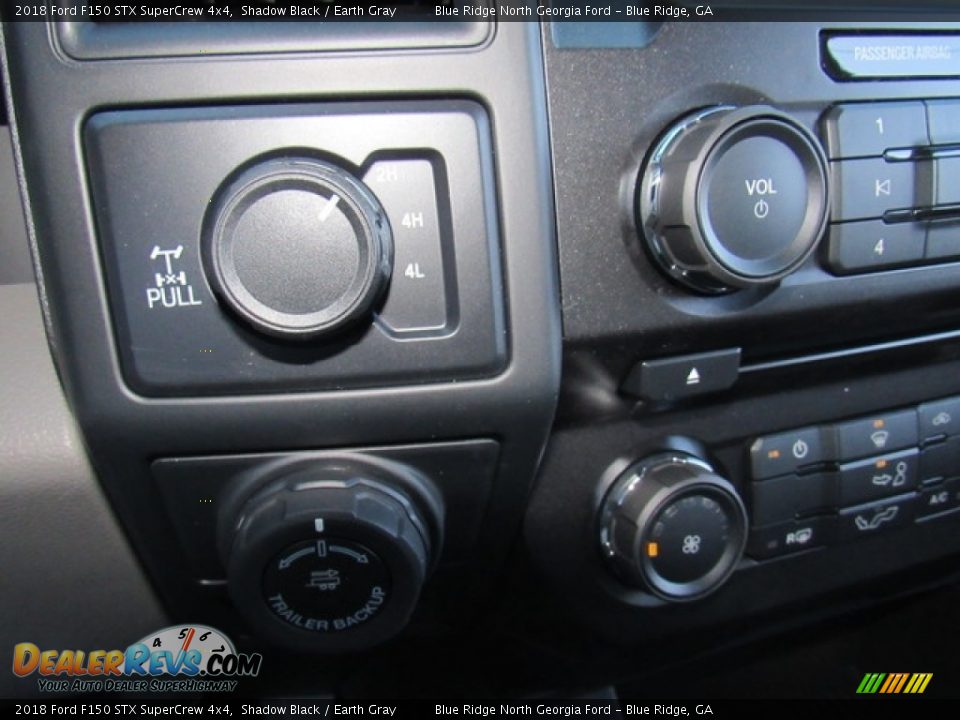 2018 Ford F150 STX SuperCrew 4x4 Shadow Black / Earth Gray Photo #20