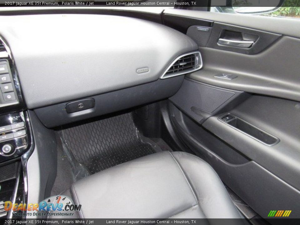 2017 Jaguar XE 35t Premium Polaris White / Jet Photo #14