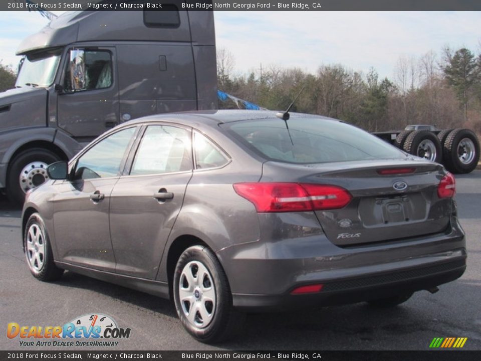 2018 Ford Focus S Sedan Magnetic / Charcoal Black Photo #3