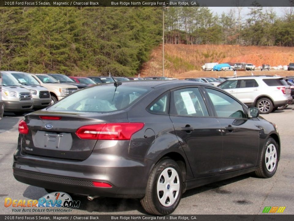 2018 Ford Focus S Sedan Magnetic / Charcoal Black Photo #5