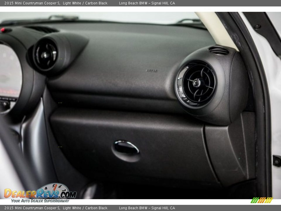 2015 Mini Countryman Cooper S Light White / Carbon Black Photo #25