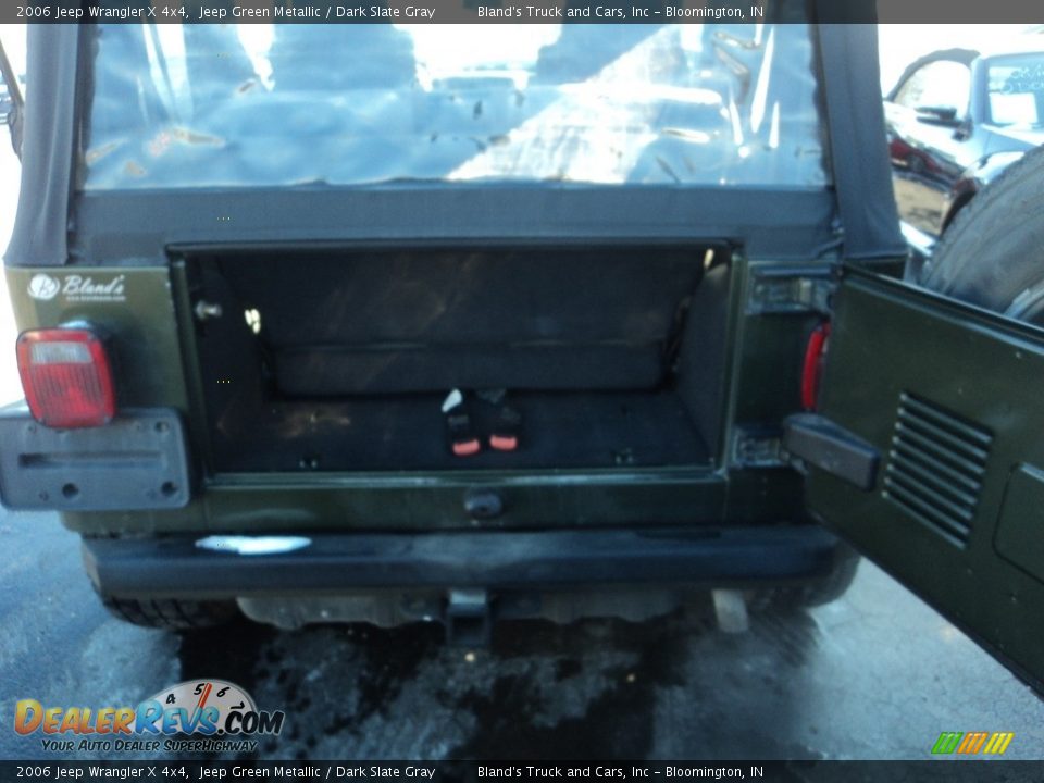 2006 Jeep Wrangler X 4x4 Jeep Green Metallic / Dark Slate Gray Photo #26