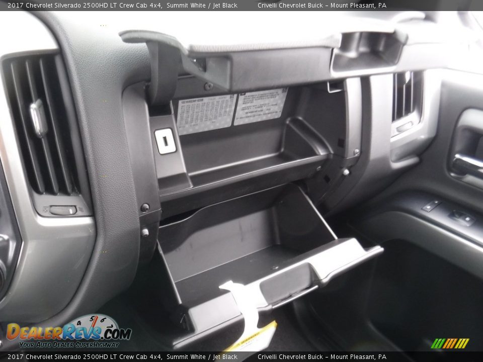 2017 Chevrolet Silverado 2500HD LT Crew Cab 4x4 Summit White / Jet Black Photo #31