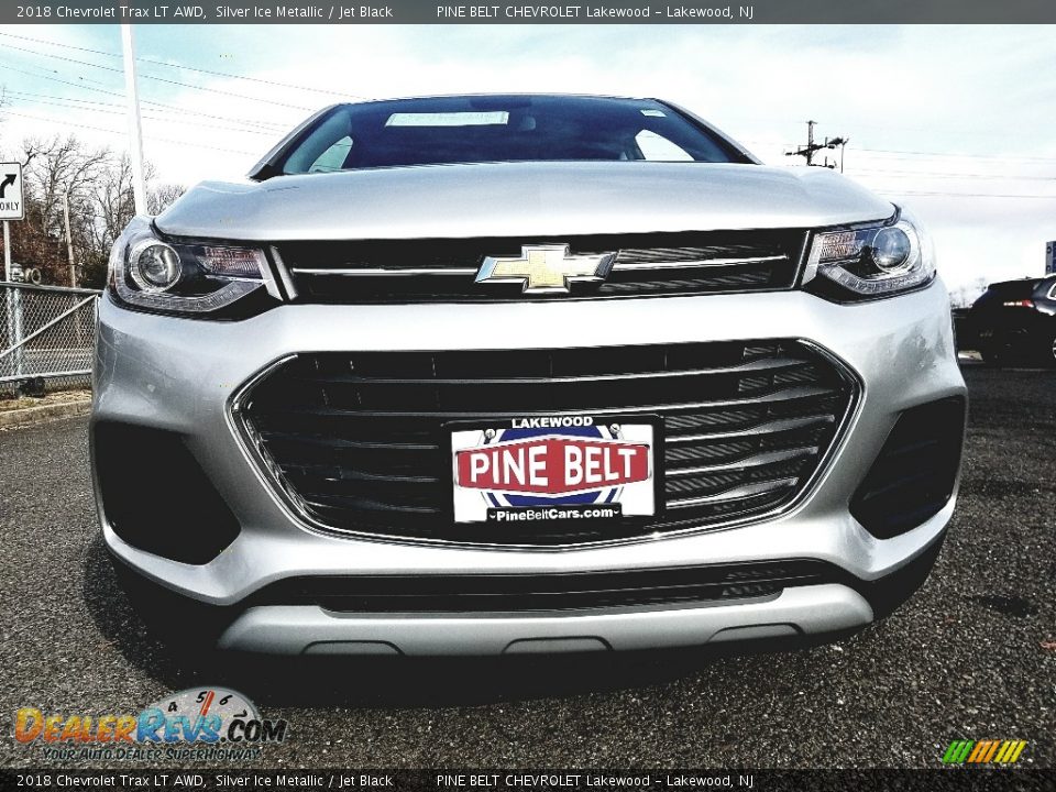 2018 Chevrolet Trax LT AWD Silver Ice Metallic / Jet Black Photo #2