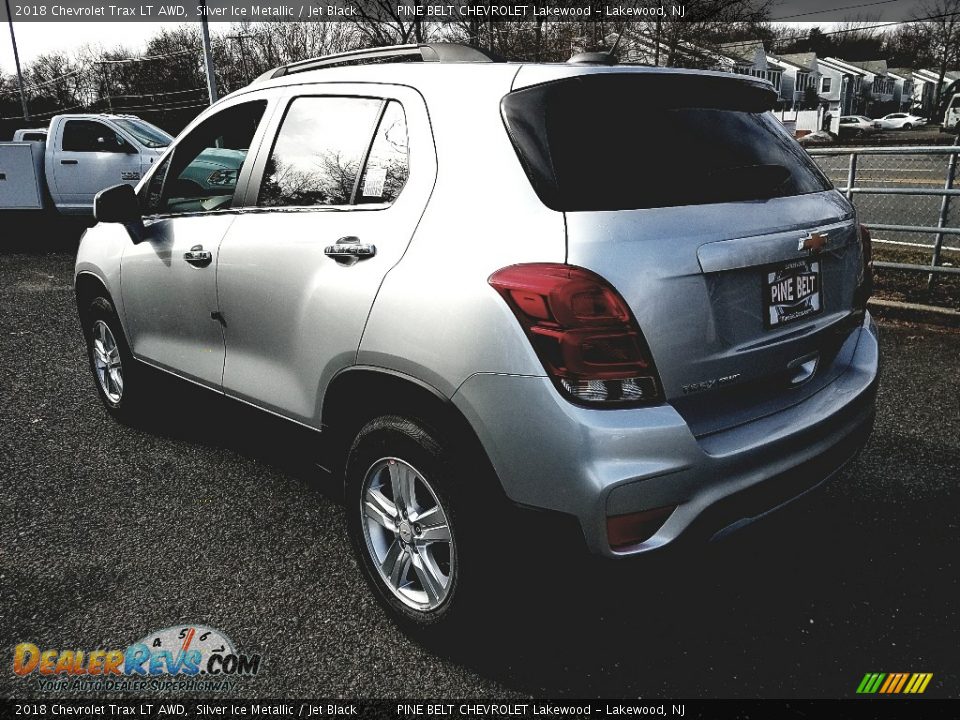 2018 Chevrolet Trax LT AWD Silver Ice Metallic / Jet Black Photo #4