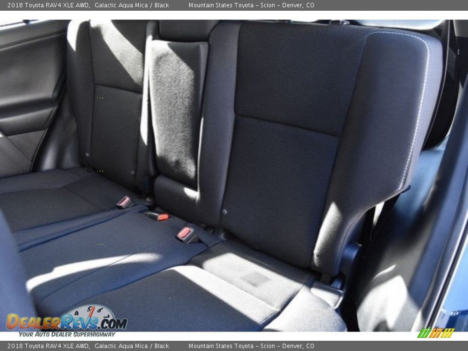 2018 Toyota RAV4 XLE AWD Galactic Aqua Mica / Black Photo #7
