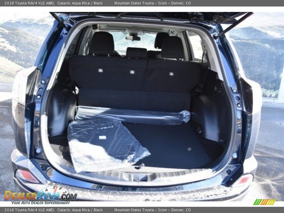 2018 Toyota RAV4 XLE AWD Galactic Aqua Mica / Black Photo #8