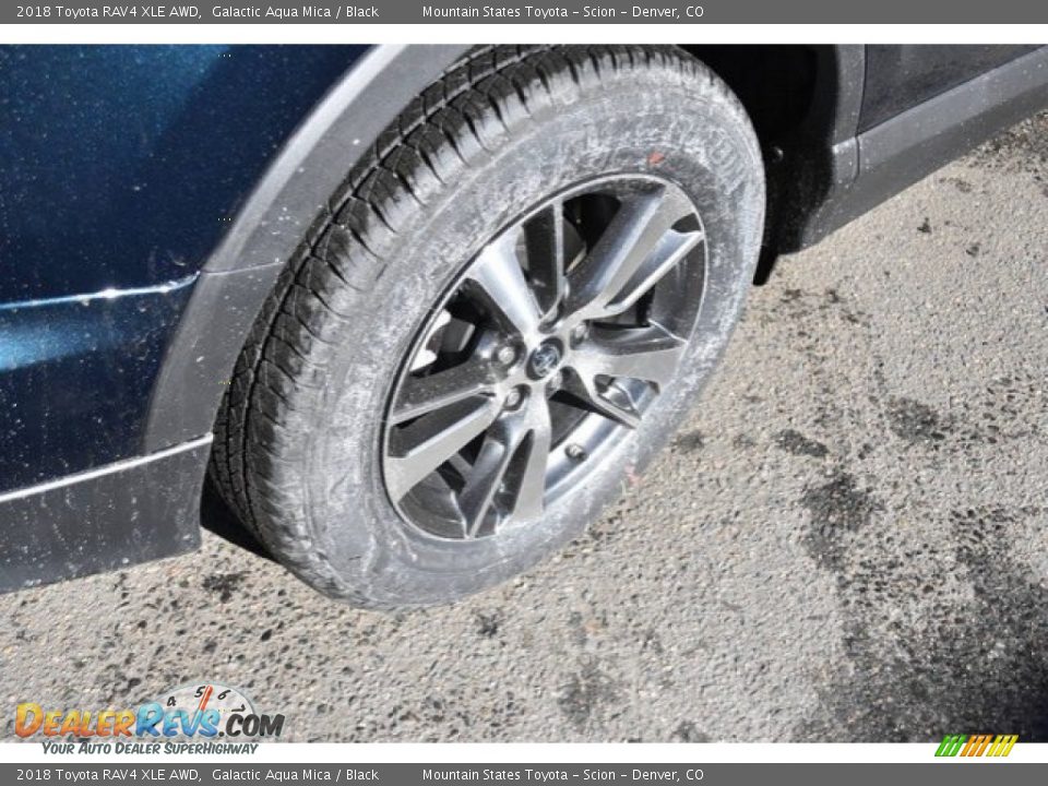 2018 Toyota RAV4 XLE AWD Galactic Aqua Mica / Black Photo #9
