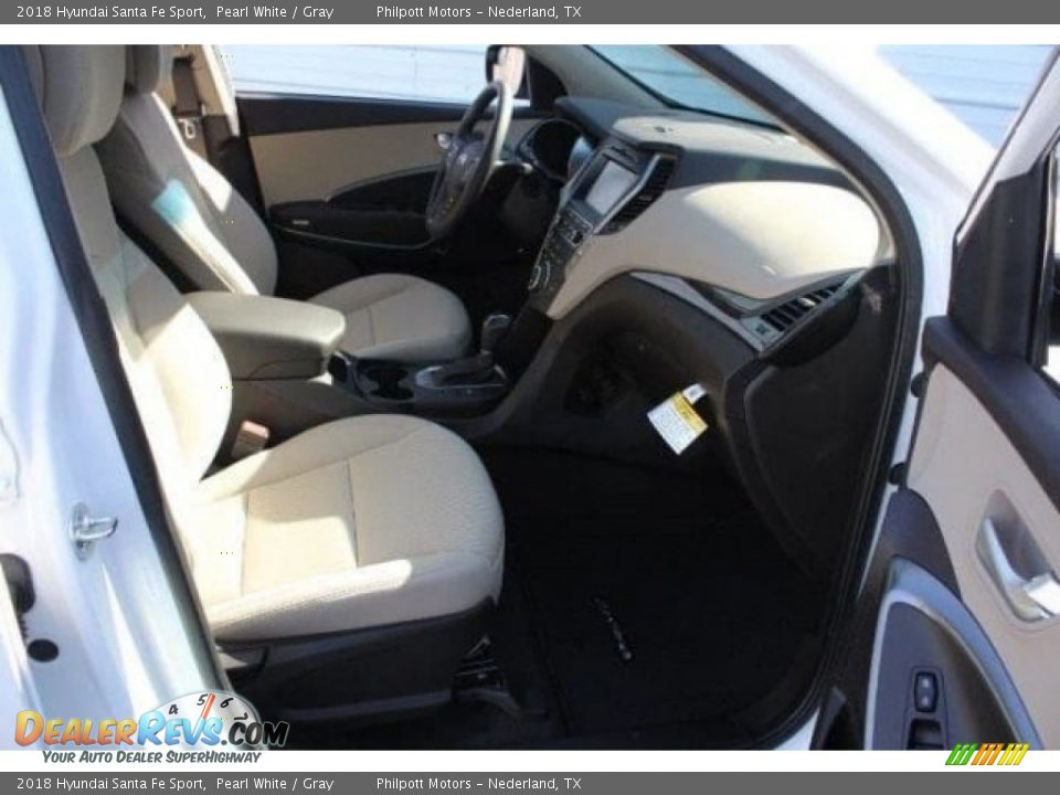 2018 Hyundai Santa Fe Sport Pearl White / Gray Photo #33