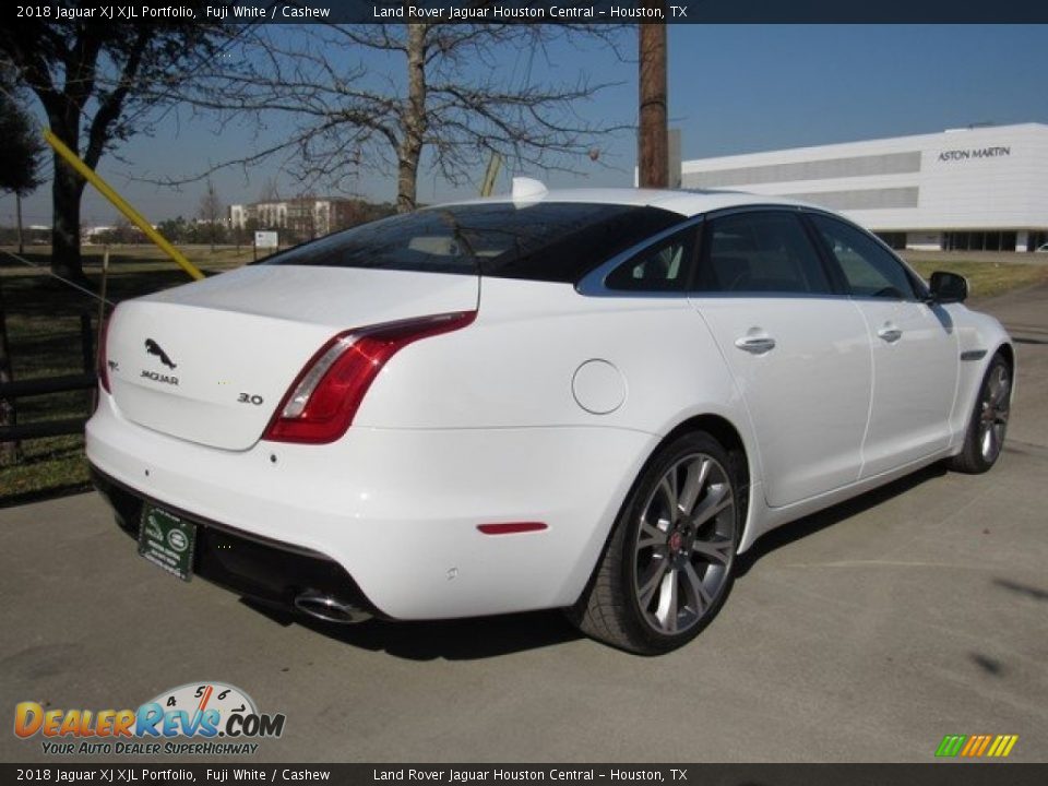 2018 Jaguar XJ XJL Portfolio Fuji White / Cashew Photo #7