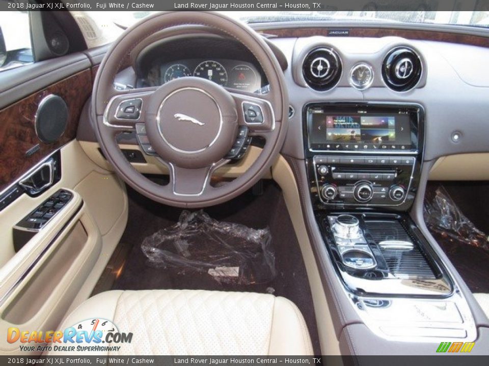 2018 Jaguar XJ XJL Portfolio Fuji White / Cashew Photo #13