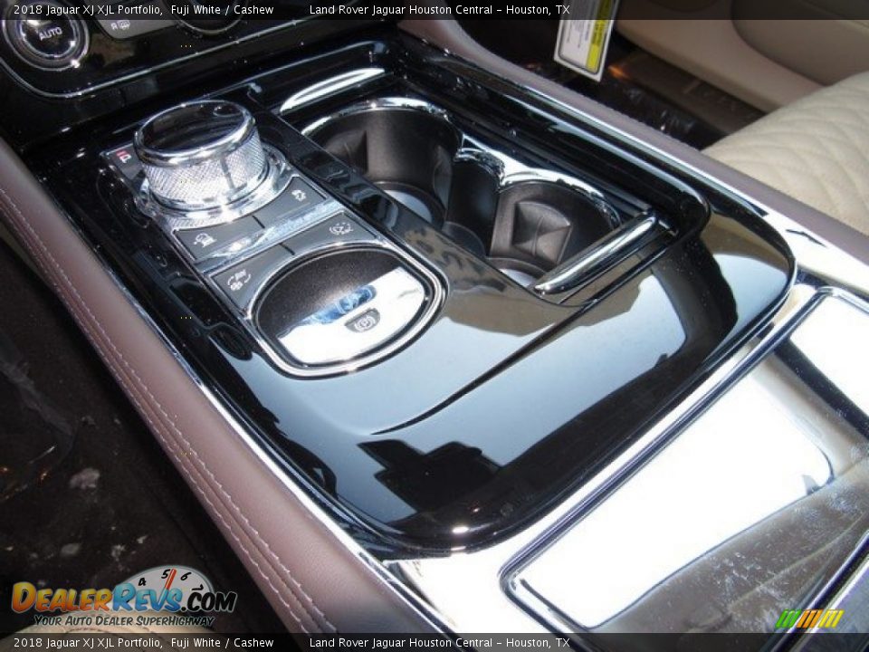 2018 Jaguar XJ XJL Portfolio Fuji White / Cashew Photo #22