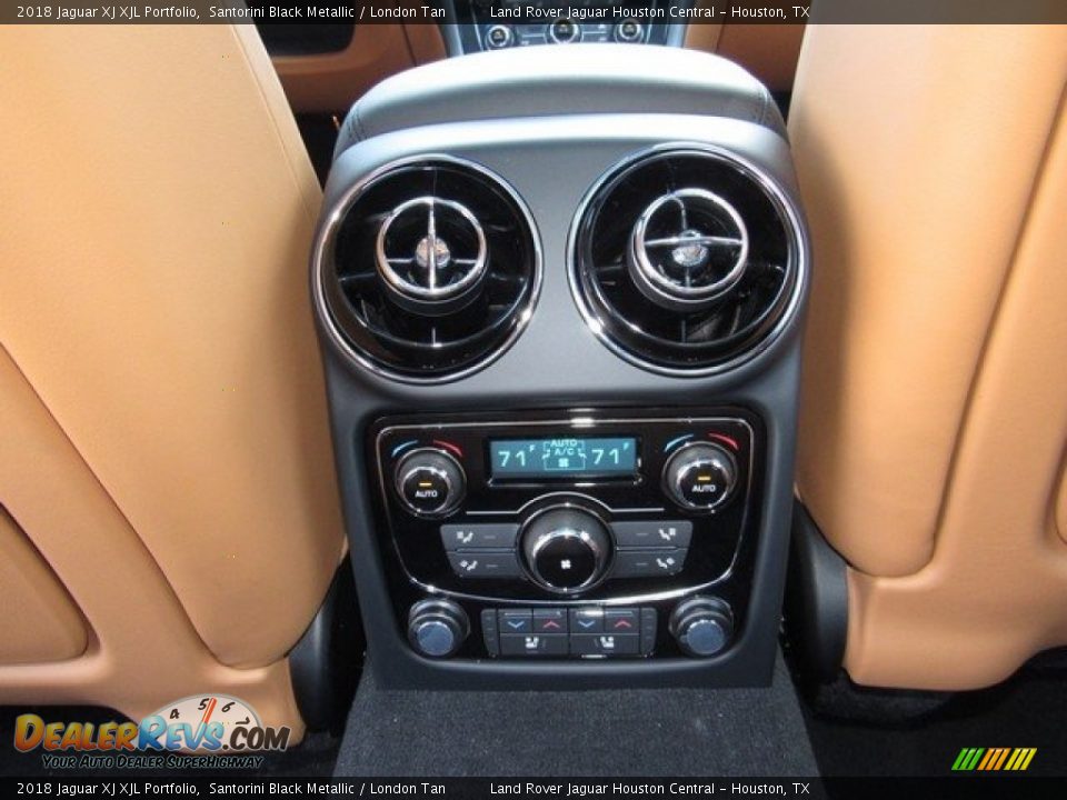 Controls of 2018 Jaguar XJ XJL Portfolio Photo #15