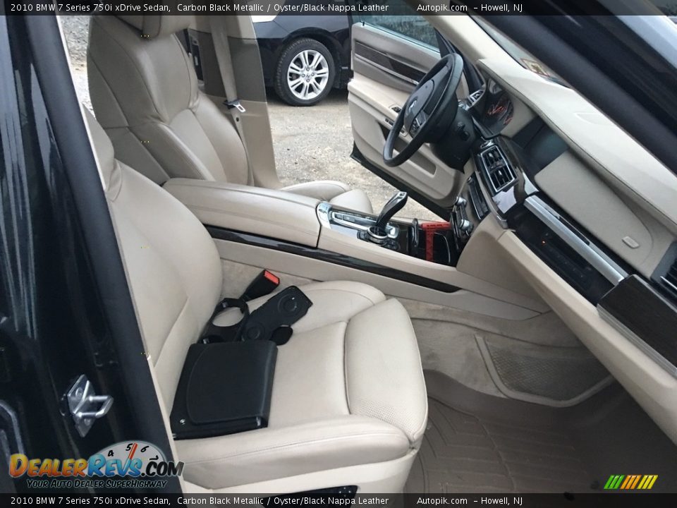 2010 BMW 7 Series 750i xDrive Sedan Carbon Black Metallic / Oyster/Black Nappa Leather Photo #12