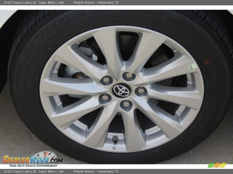 2018 Toyota Camry LE Super White / Ash Photo #5