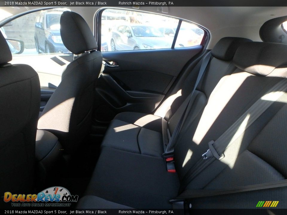 2018 Mazda MAZDA3 Sport 5 Door Jet Black Mica / Black Photo #8