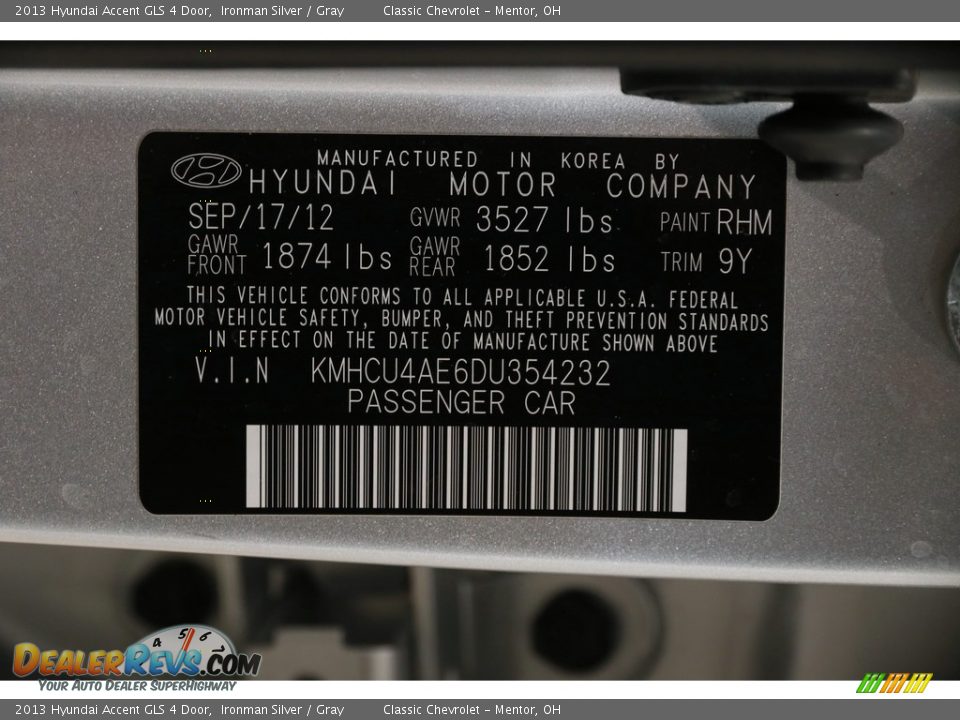 2013 Hyundai Accent GLS 4 Door Ironman Silver / Gray Photo #16