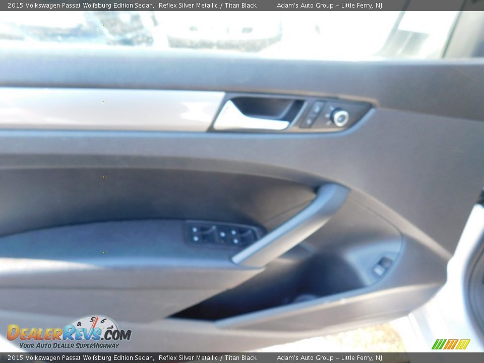 2015 Volkswagen Passat Wolfsburg Edition Sedan Reflex Silver Metallic / Titan Black Photo #9
