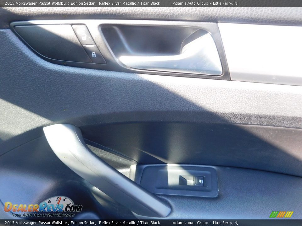 2015 Volkswagen Passat Wolfsburg Edition Sedan Reflex Silver Metallic / Titan Black Photo #15