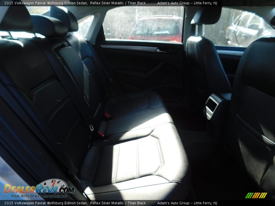 2015 Volkswagen Passat Wolfsburg Edition Sedan Reflex Silver Metallic / Titan Black Photo #21