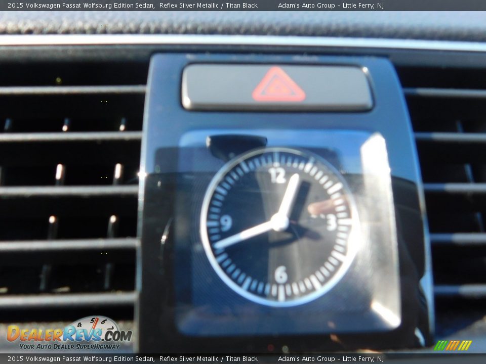 2015 Volkswagen Passat Wolfsburg Edition Sedan Reflex Silver Metallic / Titan Black Photo #29