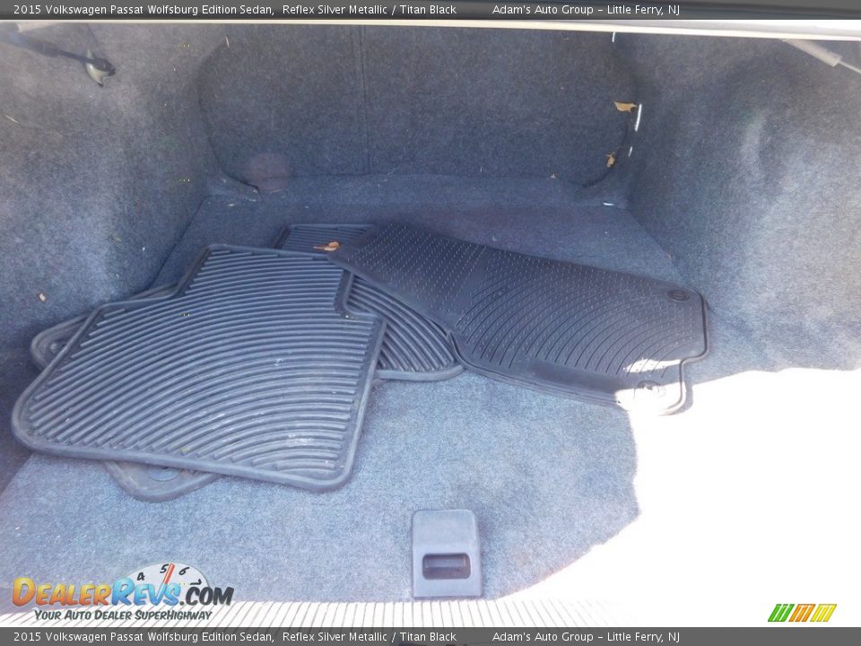 2015 Volkswagen Passat Wolfsburg Edition Sedan Reflex Silver Metallic / Titan Black Photo #34