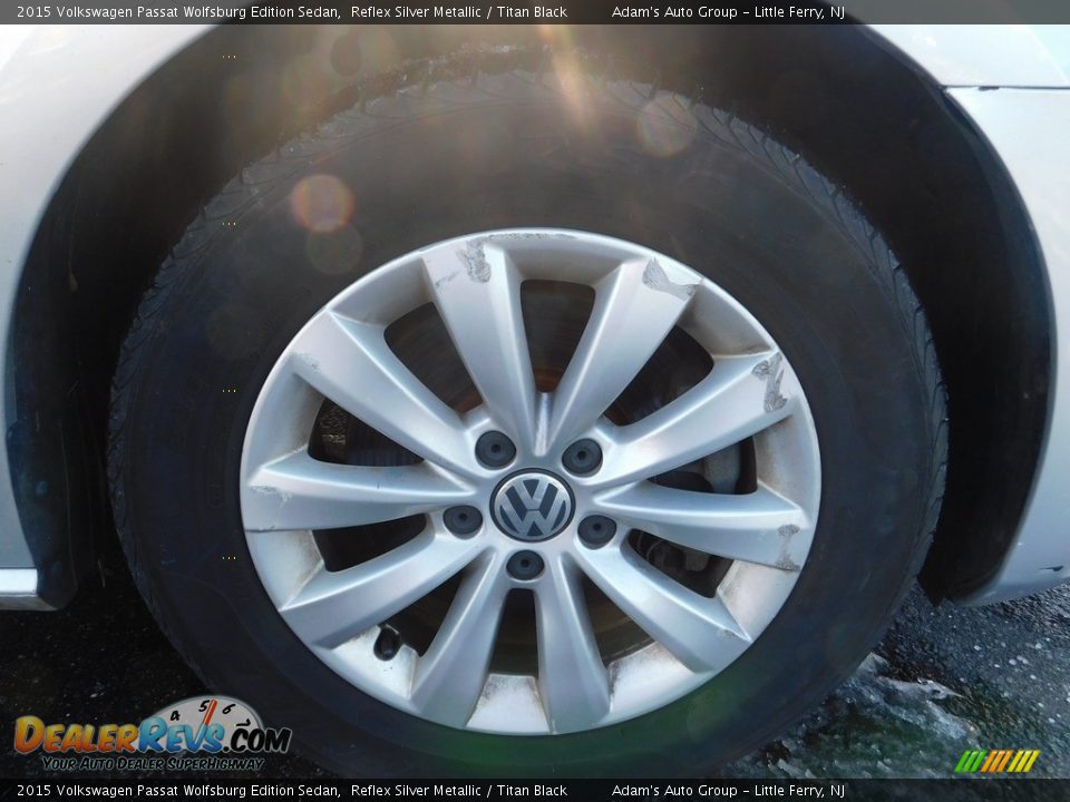 2015 Volkswagen Passat Wolfsburg Edition Sedan Reflex Silver Metallic / Titan Black Photo #35