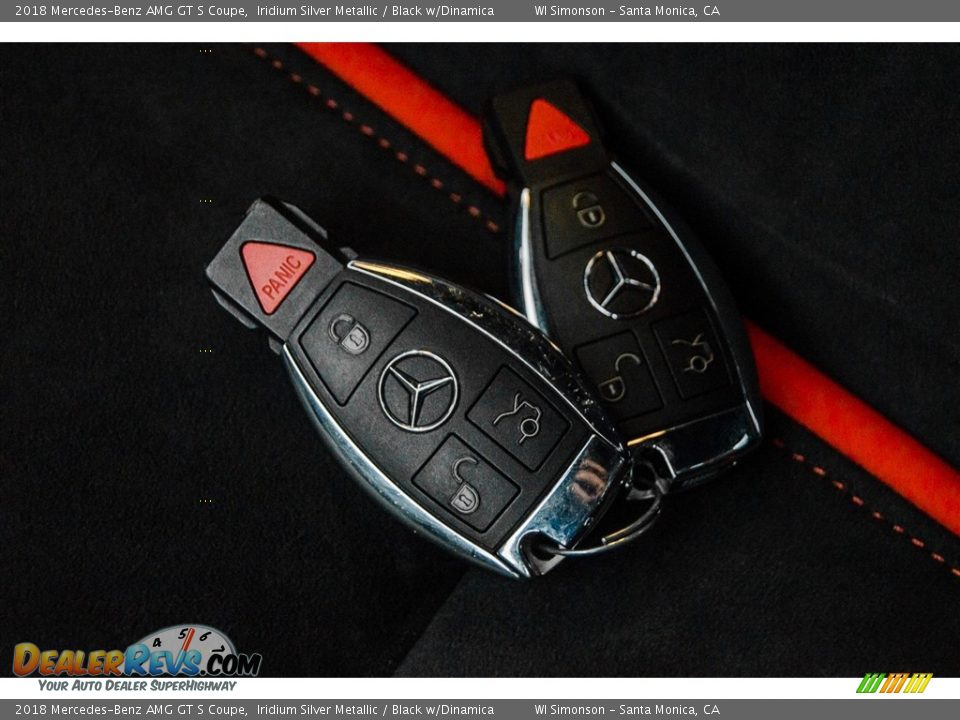 Keys of 2018 Mercedes-Benz AMG GT S Coupe Photo #11