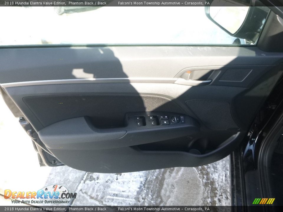 2018 Hyundai Elantra Value Edition Phantom Black / Black Photo #10