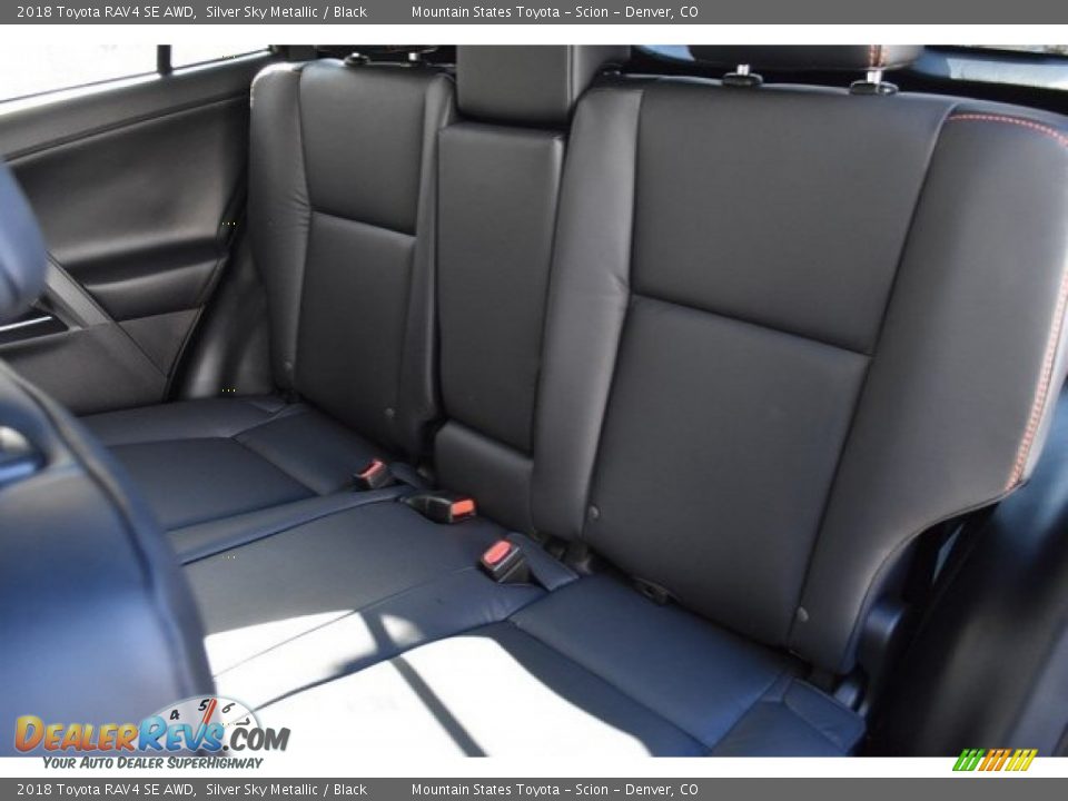 2018 Toyota RAV4 SE AWD Silver Sky Metallic / Black Photo #7