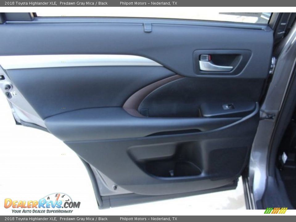 2018 Toyota Highlander XLE Predawn Gray Mica / Black Photo #24