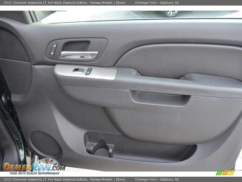 2013 Chevrolet Avalanche LT 4x4 Black Diamond Edition Fairway Metallic / Ebony Photo #15