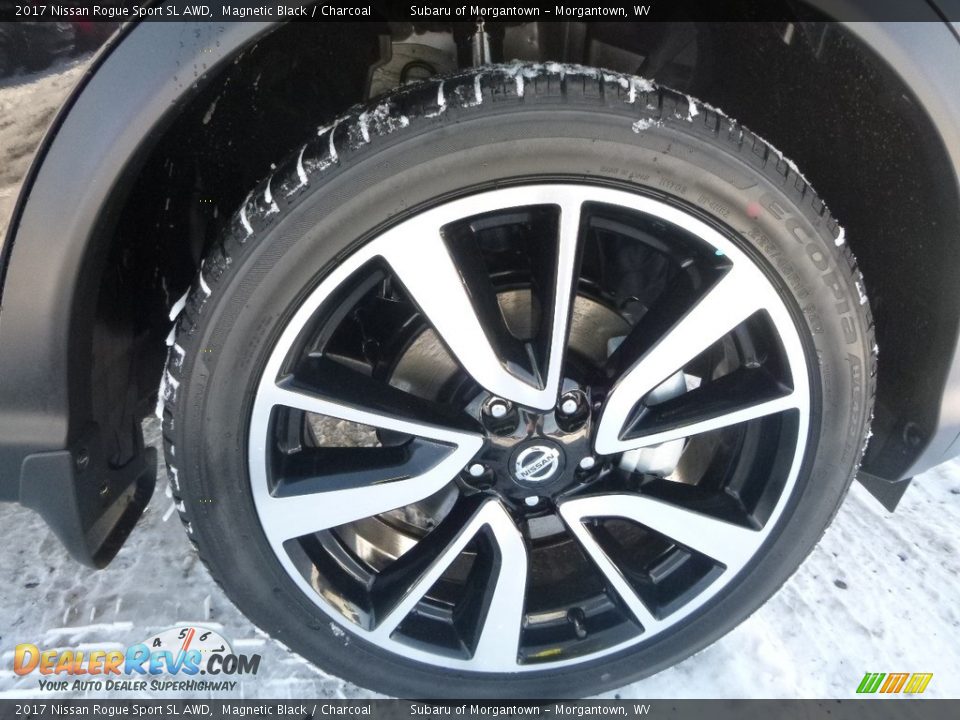 2017 Nissan Rogue Sport SL AWD Magnetic Black / Charcoal Photo #10