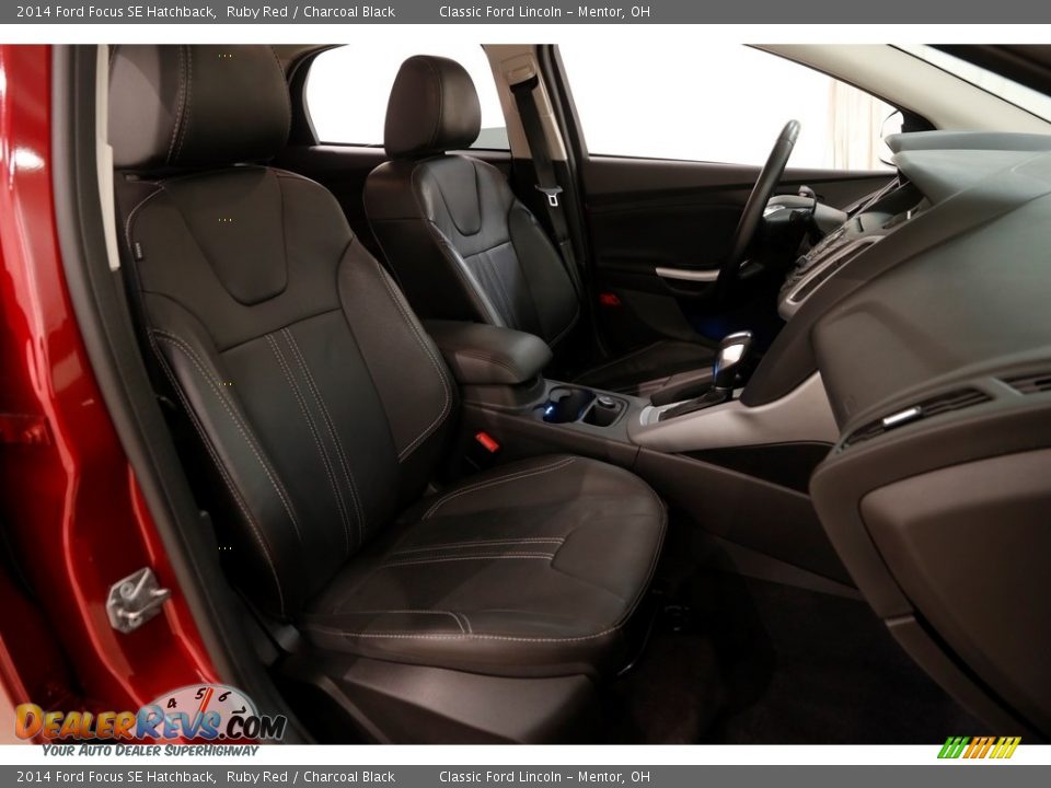2014 Ford Focus SE Hatchback Ruby Red / Charcoal Black Photo #14