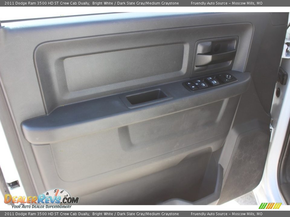 2011 Dodge Ram 3500 HD ST Crew Cab Dually Bright White / Dark Slate Gray/Medium Graystone Photo #12