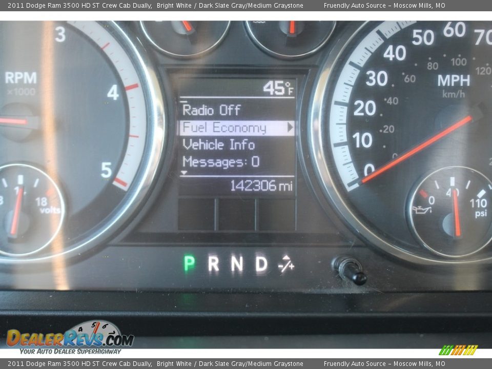 2011 Dodge Ram 3500 HD ST Crew Cab Dually Bright White / Dark Slate Gray/Medium Graystone Photo #16