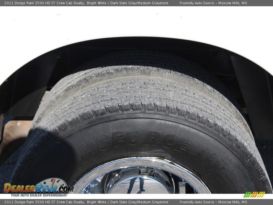 2011 Dodge Ram 3500 HD ST Crew Cab Dually Bright White / Dark Slate Gray/Medium Graystone Photo #19